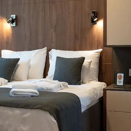 King's Square Lux 1 * זלאטיבור