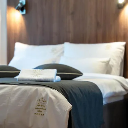 דירה King's Square Lux 1 *